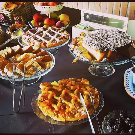 Casa Arancio بيت للعطل